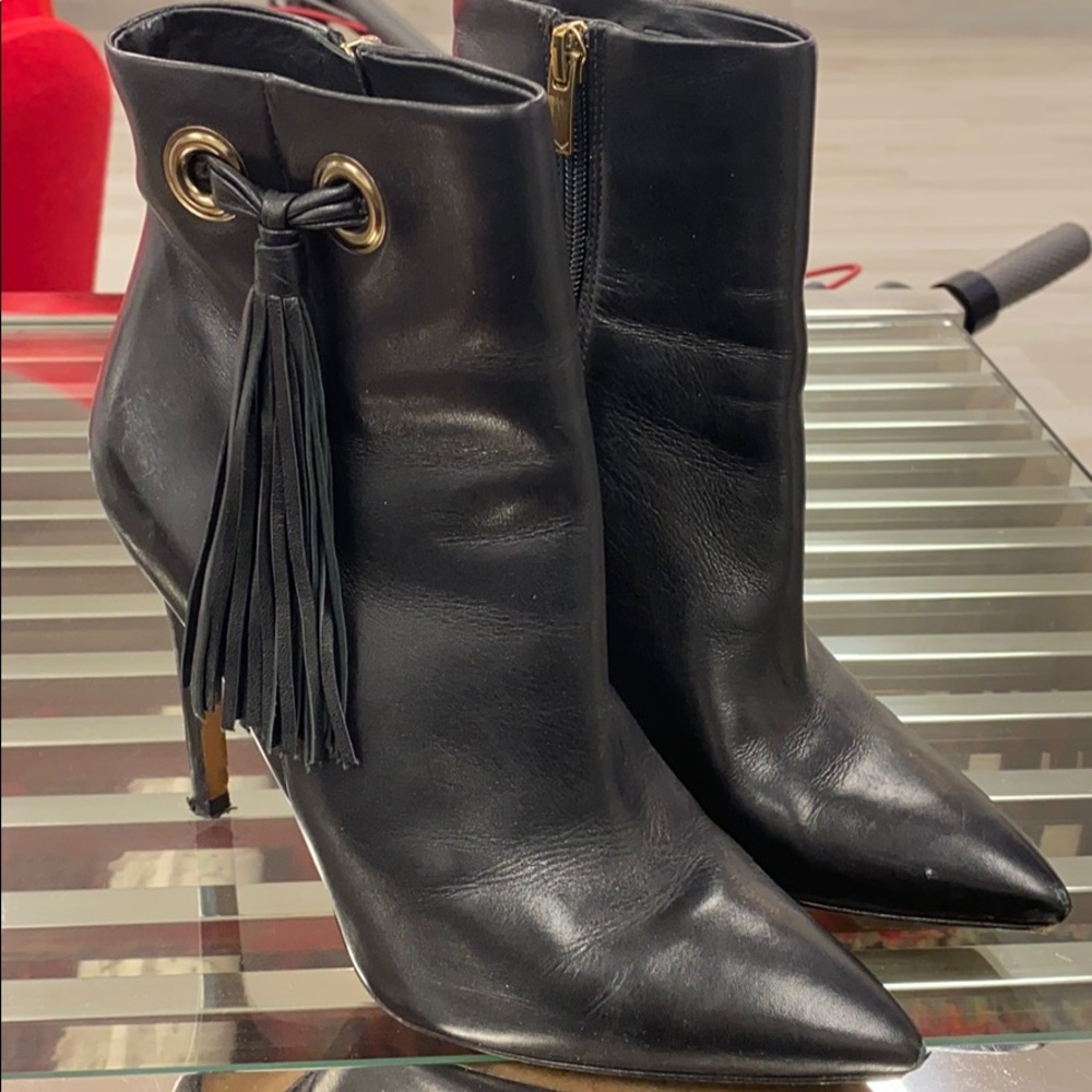 Black boots
